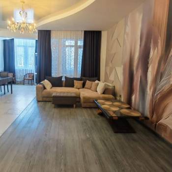 Продается 3-х комнатная квартира, 80 м²