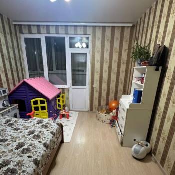 Продается 3-х комнатная квартира, 76,8 м²