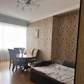 Сдается Многокомнатная квартира, 100 м²