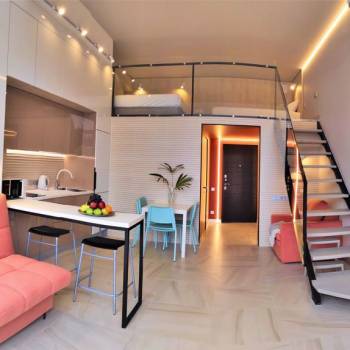 Продается 1-комнатная квартира, 42 м²