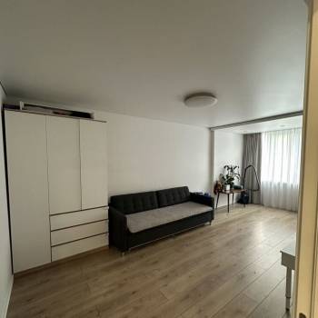 Продается 3-х комнатная квартира, 65,6 м²