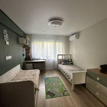 Продается 3-х комнатная квартира, 65,6 м²
