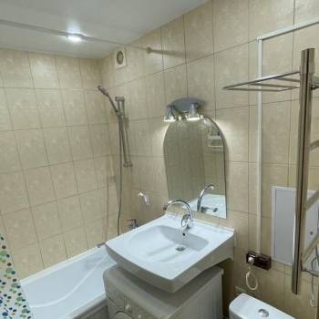 Продается 1-комнатная квартира, 30 м²