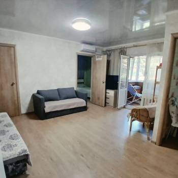 Продается 3-х комнатная квартира, 55 м²