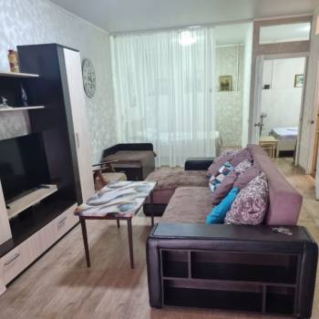 Сдается Многокомнатная квартира, 60 м²