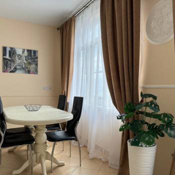 Сдается Многокомнатная квартира, 100 м²
