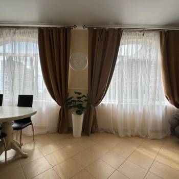 Сдается Многокомнатная квартира, 100 м²