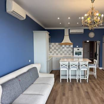 Сдается Многокомнатная квартира, 148 м²