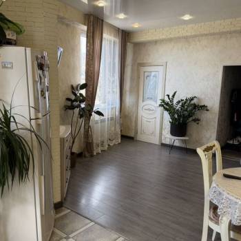 Продается 2-х комнатная квартира, 56,8 м²