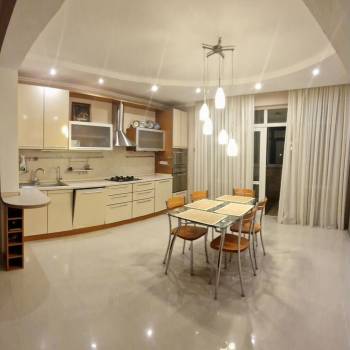 Сдается Многокомнатная квартира, 120 м²