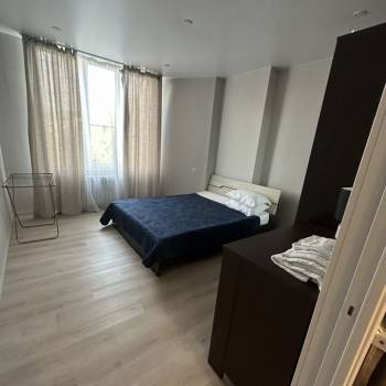 Сдается Многокомнатная квартира, 70 м²