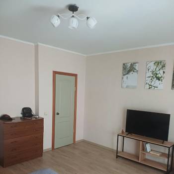 Сдается 1-комнатная квартира, 43 м²