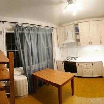Продается 3-х комнатная квартира, 63 м²