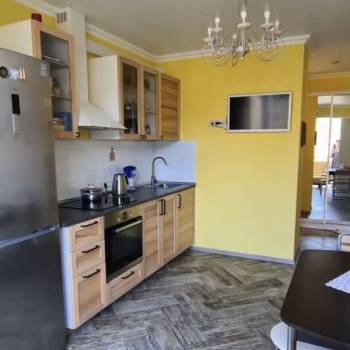 Продается 2-х комнатная квартира, 72 м²