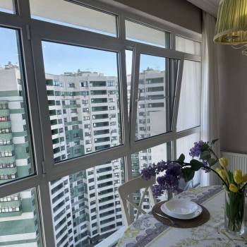 Продается Многокомнатная квартира, 100 м²