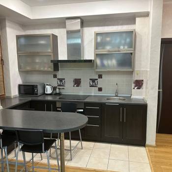 Сдается Многокомнатная квартира, 82 м²