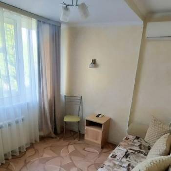 Сдается 2-х комнатная квартира, 42 м²