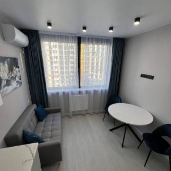 Продается 1-комнатная квартира, 40 м²