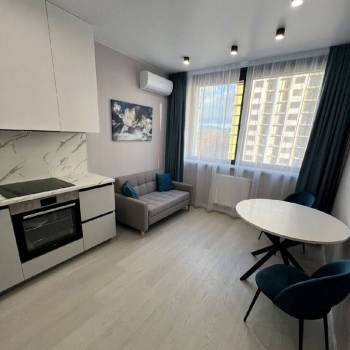Продается 1-комнатная квартира, 40 м²