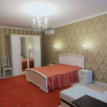Сдается 1-комнатная квартира, 54 м²