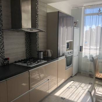 Продается 2-х комнатная квартира, 75 м²