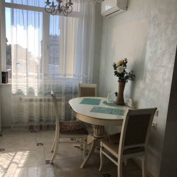 Продается 2-х комнатная квартира, 75 м²