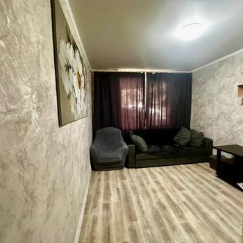 Продается 2-х комнатная квартира, 46,5 м²
