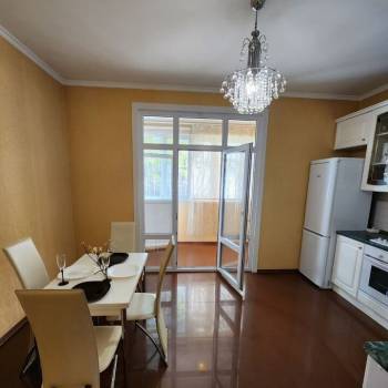 Продается 2-х комнатная квартира, 87 м²