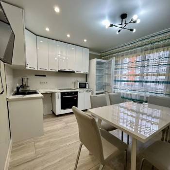 Сдается 2-х комнатная квартира, 60 м²