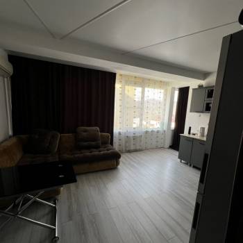 Продается 3-х комнатная квартира, 61 м²