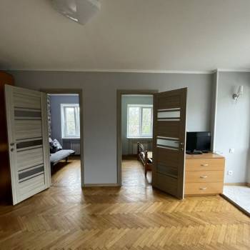 Продается 3-х комнатная квартира, 47 м²