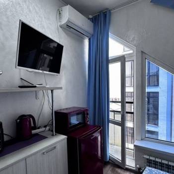 Продается 1-комнатная квартира, 14 м²