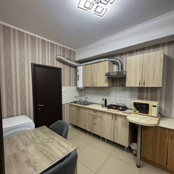 Продается 2-х комнатная квартира, 42 м²