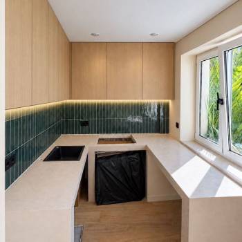 Продается 3-х комнатная квартира, 48 м²