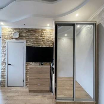 Продается 1-комнатная квартира, 37,4 м²