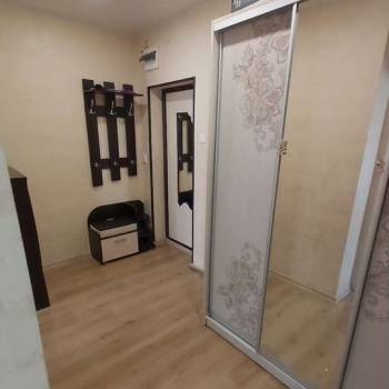 Продается 1-комнатная квартира, 44 м²