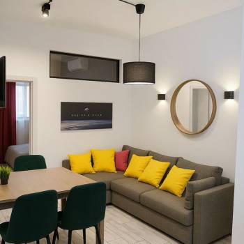 Продается 3-х комнатная квартира, 38 м²