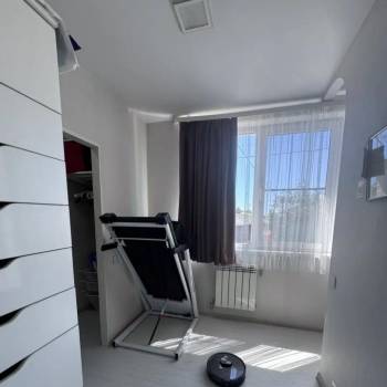 Продается Многокомнатная квартира, 60 м²
