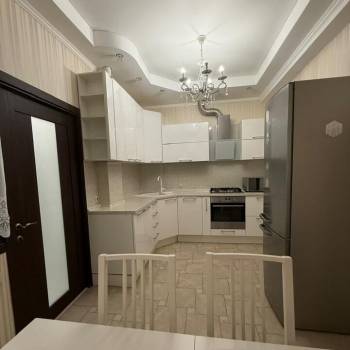 Сдается Многокомнатная квартира, 68 м²
