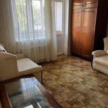 Продается 1-комнатная квартира, 34 м²