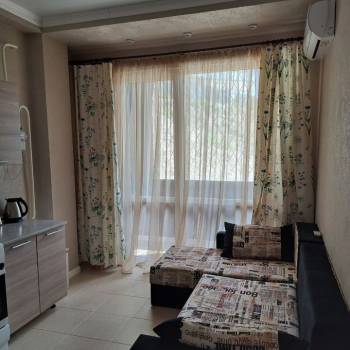 Продается 1-комнатная квартира, 45 м²