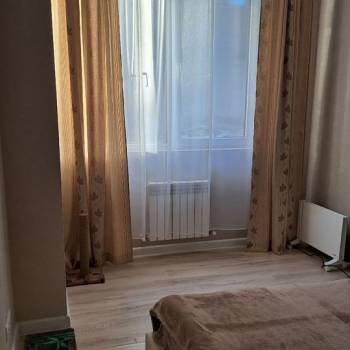 Продается 1-комнатная квартира, 45 м²