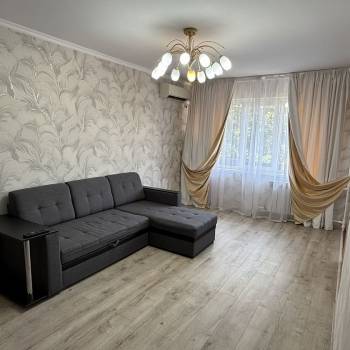 Сдается Многокомнатная квартира, 85 м²