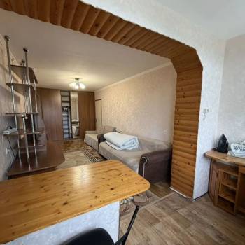 Продается 1-комнатная квартира, 34 м²