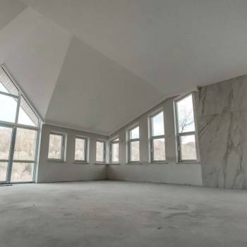 Продается Дом, 440 м²