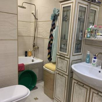 Продается 3-х комнатная квартира, 61 м²
