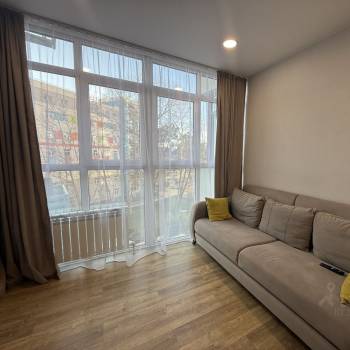 Продается 1-комнатная квартира, 44,9 м²