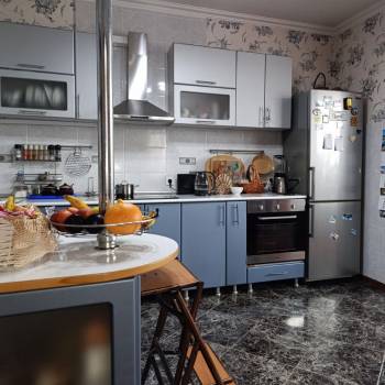 Продается 2-х комнатная квартира, 100,1 м²