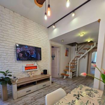 Сдается 2-х комнатная квартира, 55 м²