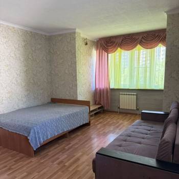 Сдается 2-х комнатная квартира, 60 м²